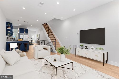 713 S 58th St, PHILADELPHIA, PA, 19143-2703 | Card Image