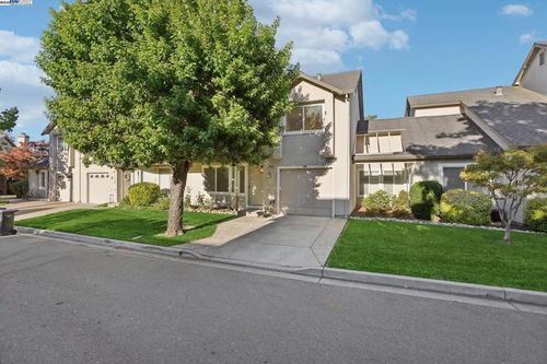 2039 Alexander Ct, Pleasanton, CA, 94588-8300 | Card Image