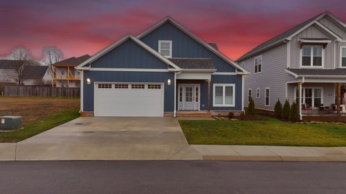 203 Campfire Ct, Winchester, TN, 37398-1734 | Card Image