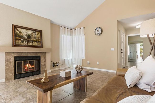 12157 Iron View Row, House other with 3 bedrooms, 2 bathrooms and 2 parking in San Diego CA | Image 5