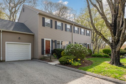 11-11 Strathmore Ln, Madison, CT, 06443-3300 | Card Image