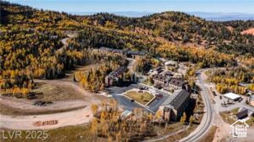 b303-223 Hunter Ridge Dr, Brian Head, UT, 84719-7706 | Card Image