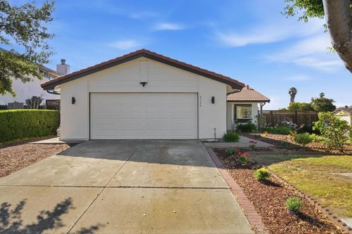 4344 Chippendale Dr, Union City, CA, 94587-4810 | Card Image