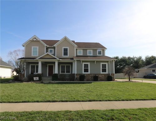 10 Queen Anne Way, Norwalk, OH, 44857-9557 | Card Image