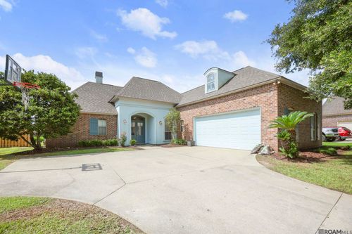 37433 Mill Park Ave, Gonzales, LA, 70737-6198 | Card Image