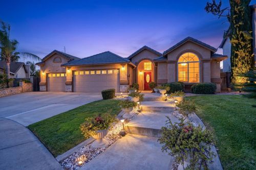 1311 Mcknight Way, Modesto, CA, 95351-6849 | Card Image