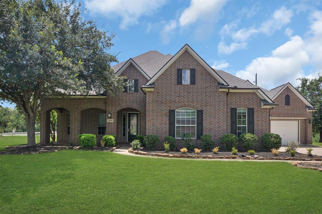 Royal Crest Ln, Richmond, TX 77469