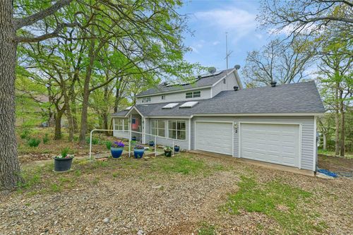 2 Harborview Cir, Denison, TX, 75020-0436 | Card Image