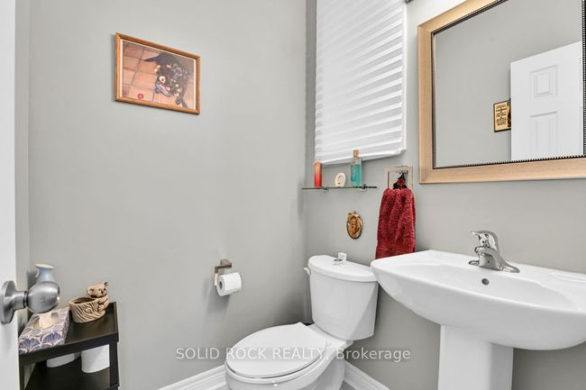 29 Mcphail Rd, House attached with 3 bedrooms, 3 bathrooms and 2 parking in Carleton Place ON | Image 6