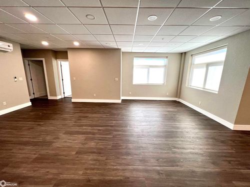 101-110 Rocksylvania, Iowa Falls, IA, 50126 | Card Image
