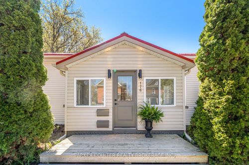 176 Sixth St, Collingwood, ON, L9Y1Y9 | Card Image