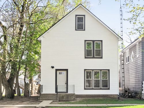 224 Garden St, Dekalb, IL, 60115-3748 | Card Image