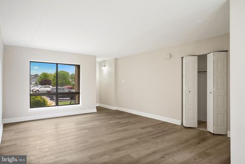 31 Ashley Ct, MARLTON, NJ, 08053-2069 | Card Image