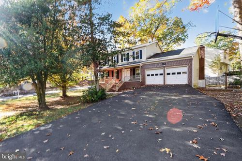 111 Oaklawn Rd, STAFFORD, VA, 22554-3942 | Card Image