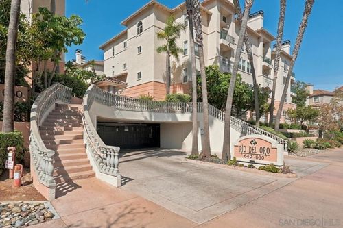 2201-680 Camino De La Reina, San Diego, CA, 92108 | Card Image