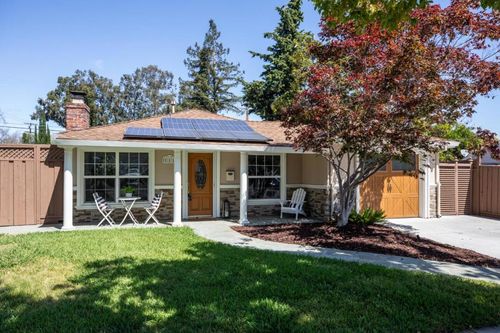 111 F St, Redwood City, CA, 94063 | Card Image