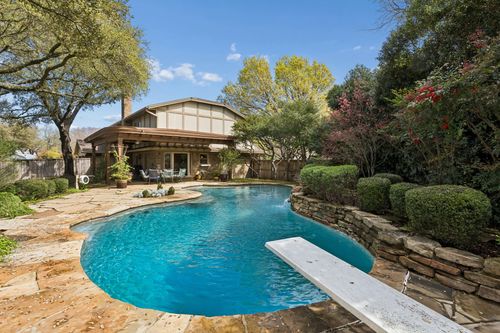 147 Hidden Cir, Richardson, TX, 75081-3909 | Card Image