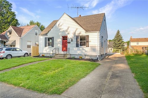 1632 Redwood Avenue, Akron, OH, 44301 | Card Image