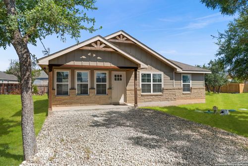 1229 Bob White Dr, Spring Branch, TX, 78070-5260 | Card Image