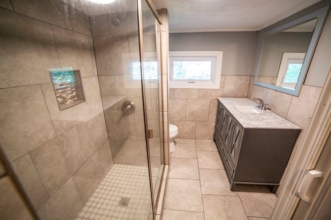 9048 Martin Ln, House other with 4 bedrooms, 2 bathrooms and null parking in Bridgeview IL | Image 23