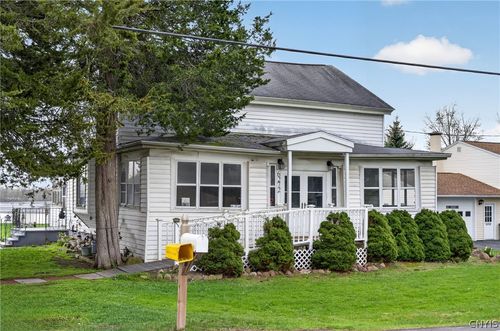 6272 Island Rd, Cicero, NY, 13039-9374 | Card Image