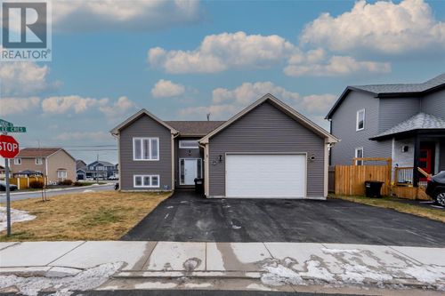 1 Ballylee Cres, St. John's, NL, A1H0M2 | Card Image