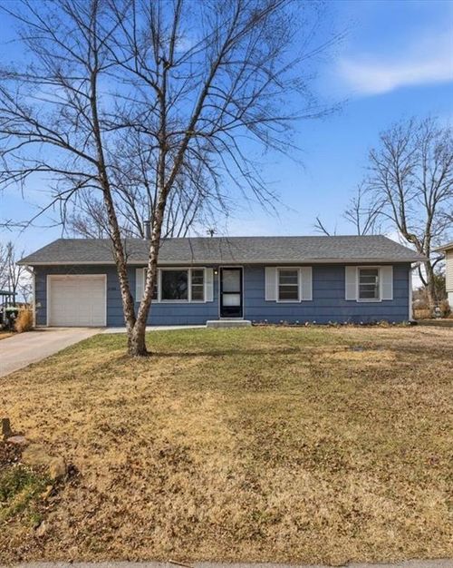 2500 Hillside Dr, Harrisonville, MO, 64701-1144 | Card Image