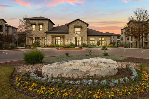 apt-7303-8100 Anderson Mill Rd, Austin, TX, 78729-4758 | Card Image