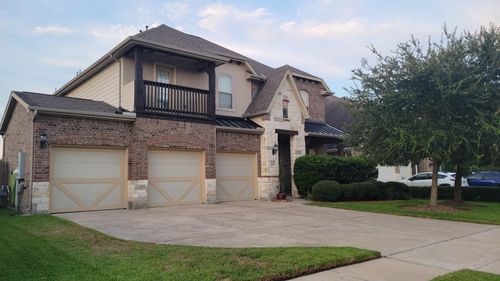 6258 Murphy Wood Dr, League City, TX, 77573-7062 | Card Image