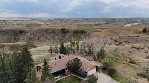 10 Sunset Cres, Lethbridge County, AB, T1J5S1 | Card Image