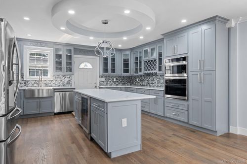 22726 112th Rd, Queens Village, NY, 11429-2707 | Card Image