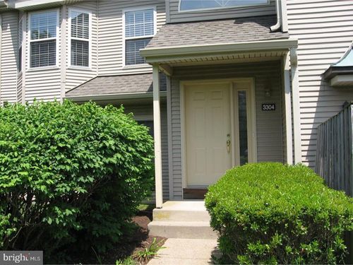 3304 Waltham Ct, YARDLEY, PA, 19067-6366 | Card Image