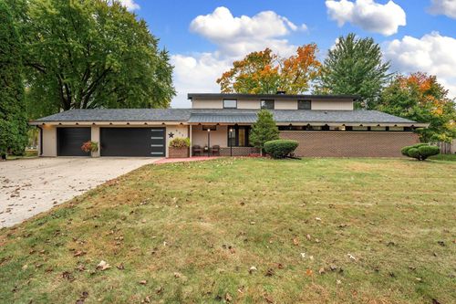 633 11th St Se, Owatonna, MN, 55060-4168 | Card Image