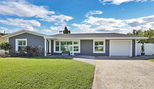 68 Azalea Cir, Tequesta, FL, 33469-2608 | Card Image