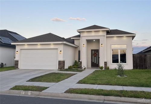 215 Paxton Dr, San Juan, TX, 78589-4888 | Card Image
