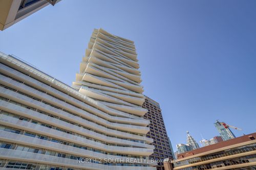 518-15 Queens Quay E, Toronto, ON, M5E0C5 | Card Image