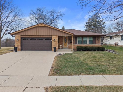 5826 Sugarbush Lane, Greendale, WI, 53129 | Card Image