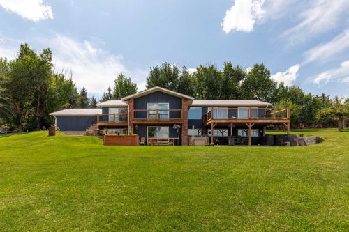 304 Riverbend Rd, Monarch, AB, T0L0Z0 | Card Image