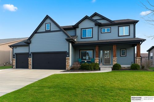 8921 N 161st St, Bennington, NE, 68007-6414 | Card Image