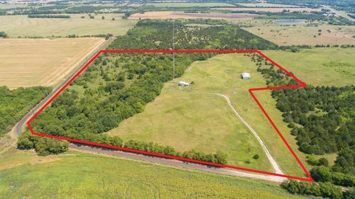 1062 County Road 1057, Greenville, TX, 75401-7648 | Card Image