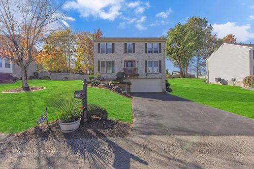 243 Edgewood Dr, Brighton Twp, PA, 15009-1061 | Card Image