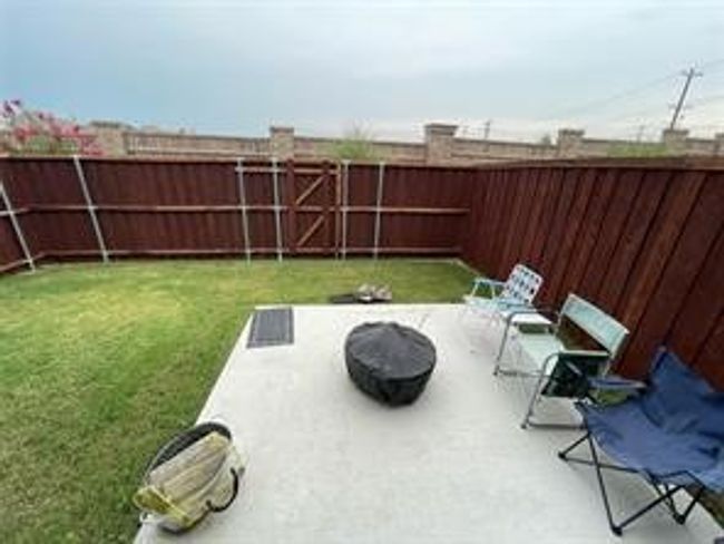 2777 Majesty Dr, Townhouse with 3 bedrooms, 3 bathrooms and null parking in Little Elm TX | Image 17