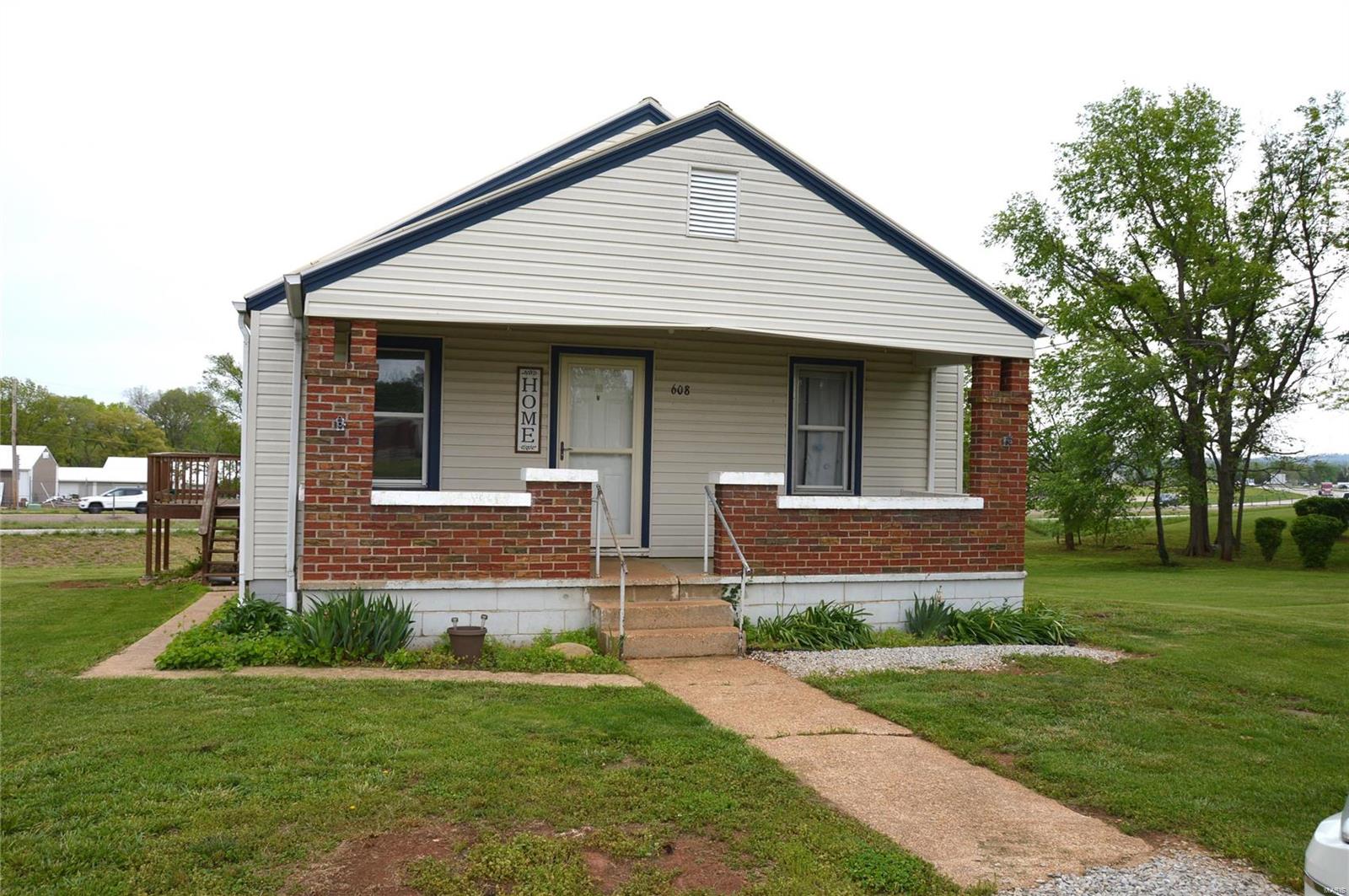 Cowling St, Desloge, MO 63601