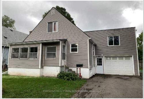 5460 Royal Manor Dr, Niagara Falls, ON, L2G1E3 | Card Image