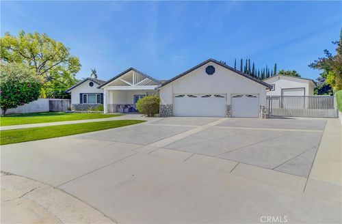 5821 Blueberry Street, Yorba Linda, CA, 92886 | Card Image