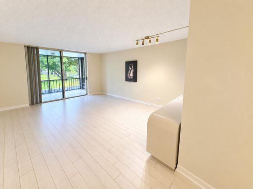 2f-3660 Inverrary Dr, Lauderhill, FL, 33319-5936 | Card Image
