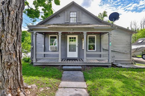 6 Pearl St, Brandon, VT, 05733-1020 | Card Image