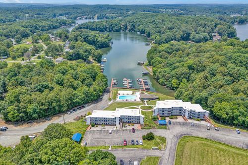 unit-220-1085 Bluewater Dr, Moneta, VA, 24121-3918 | Card Image