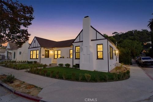 902 Brier Lane, Glendale, CA, 91205 | Card Image