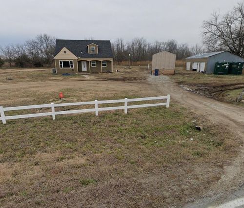 14937 Sw Thunder Rd, Augusta, KS, 67010-7655 | Card Image